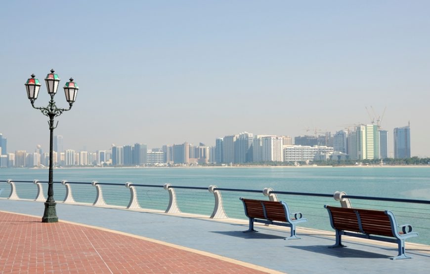 Abu Dhabi Tour with lunch at Emirates Palace Hotel